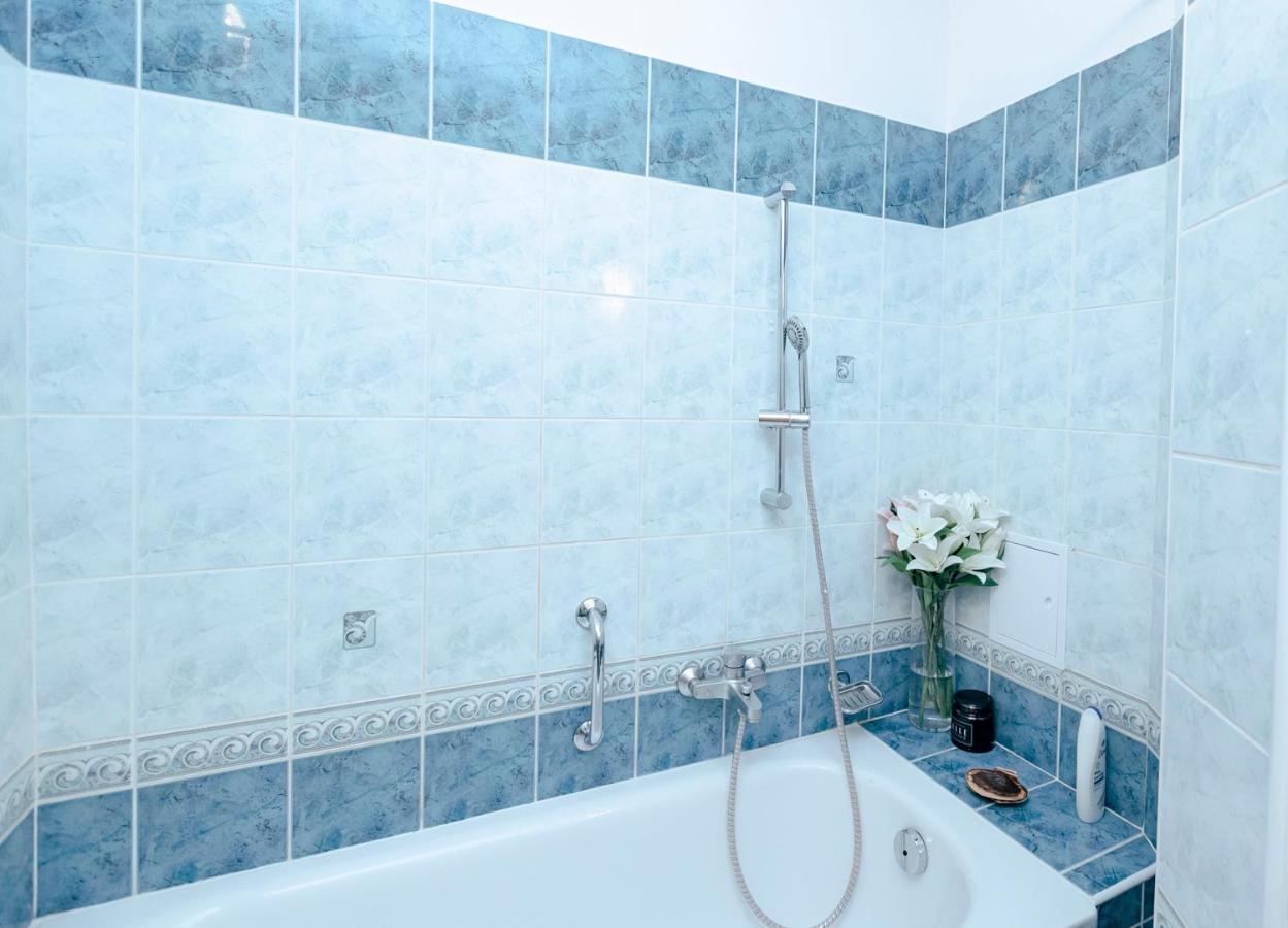 Wilcza 3 Blue - 260 Metrow Od Ambasady Usa - Better Rental 바르샤바 외부 사진